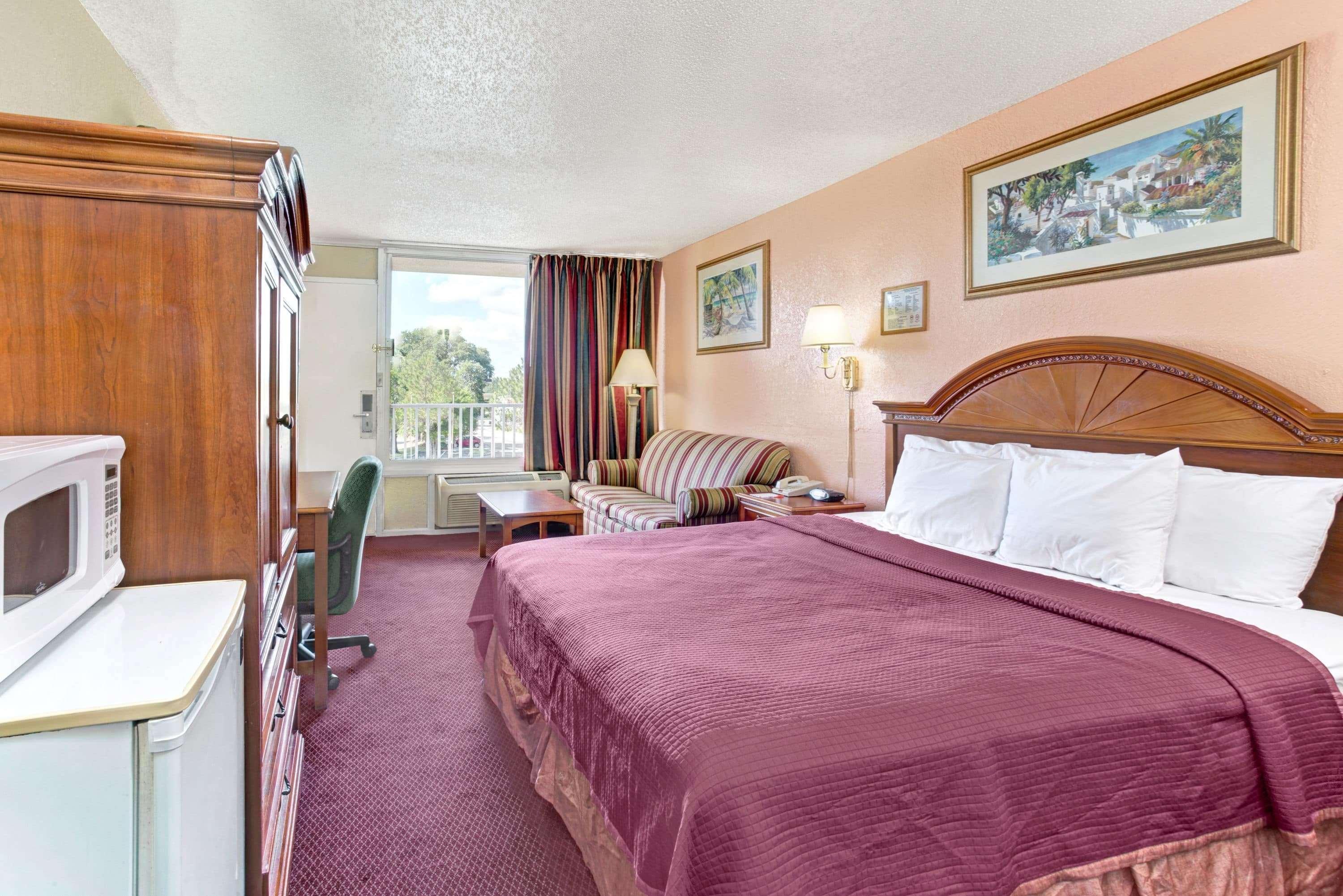 Howard Johnson By Wyndham Tropical Palms Kissimmee Exterior foto