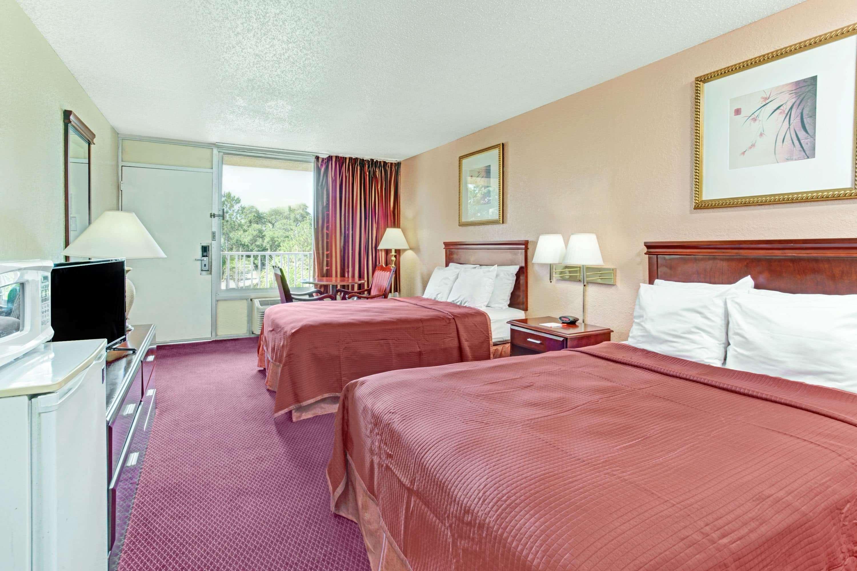 Howard Johnson By Wyndham Tropical Palms Kissimmee Exterior foto